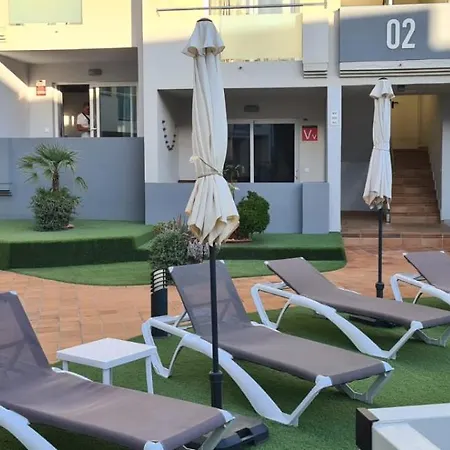 Apartmán Pool & Terrace Sun Near The Center *